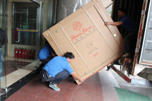 双柏钢琴贵重工艺品无忧运